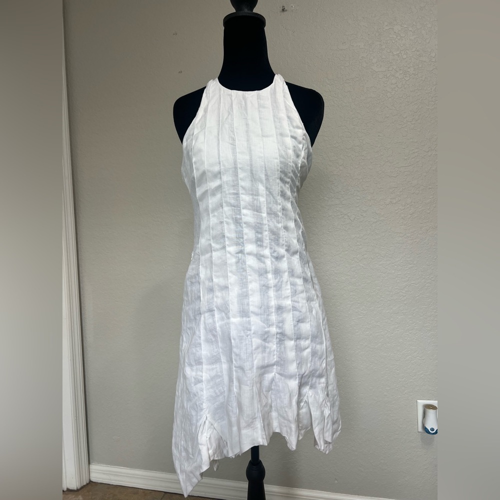 Island Company White Sheath Halter Dress caja 3
